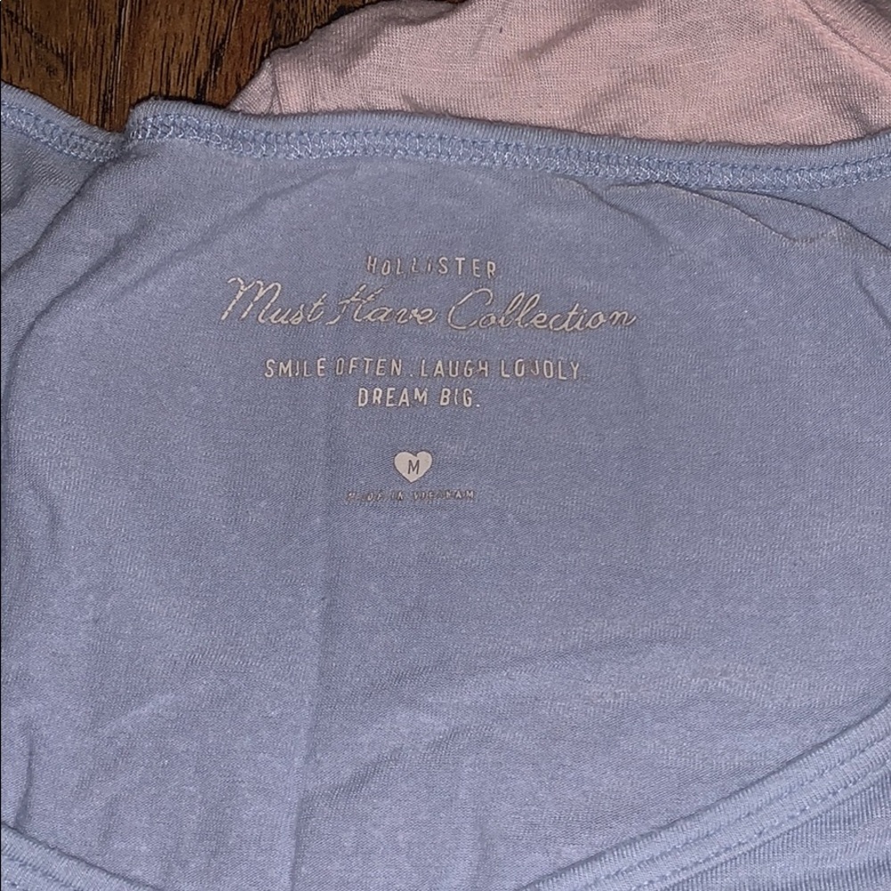 Hollister Blouse - Picture 2 of 4